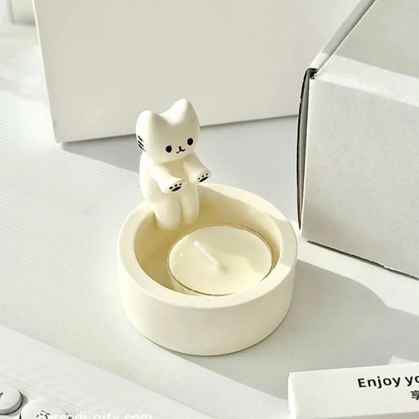 CatGlow™ Cat Candle Holder