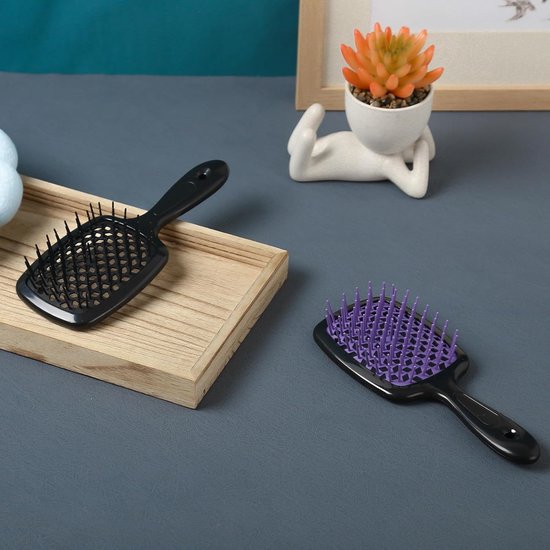TangleEase™ Hair Untangle Brush